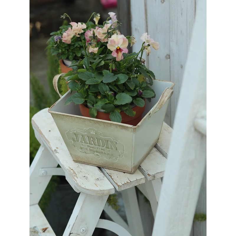 Gardening Tools English - กระถางดอกไม้สไตล์วินเทจแบบชนบท กระถางเหล็กสองหู ถังใส่ดอกไม้ อุปกรณ์ทำสวน ของตกแต่งหน้าต่าง ของตกแต่งสวน